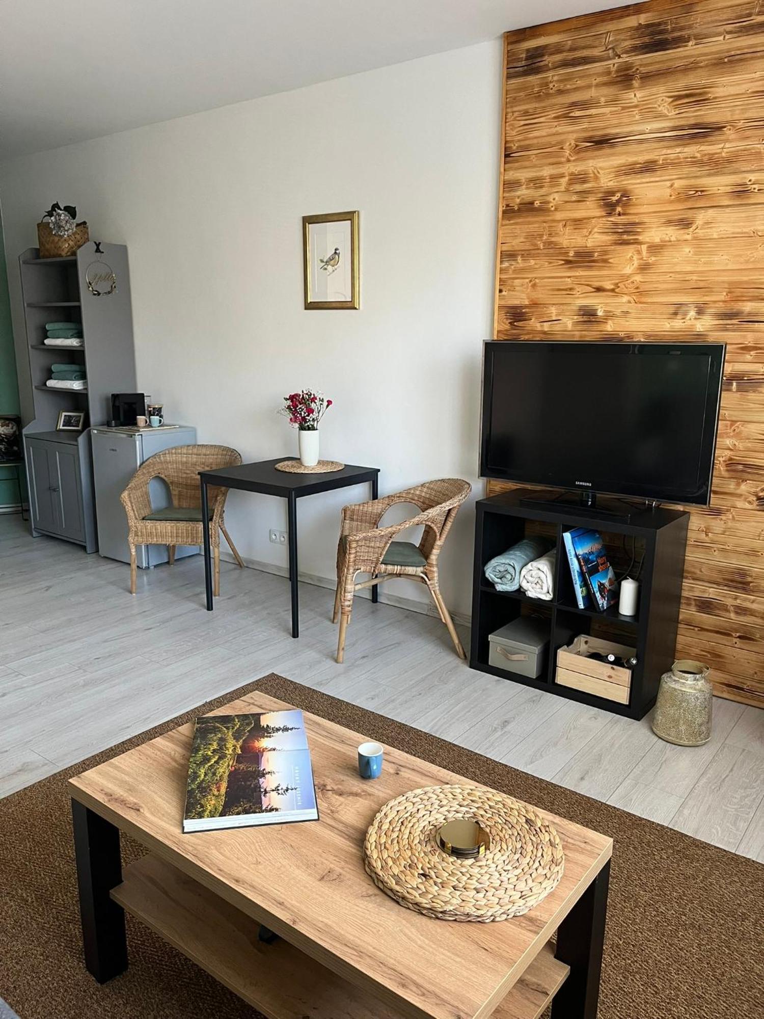 Apartman Na Dukelske S Garazi Tábor Exterior foto